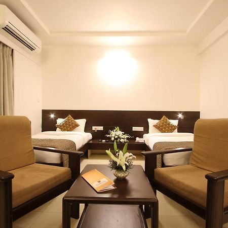 Prakruti Resort Βαντοντάρα Εξωτερικό φωτογραφία